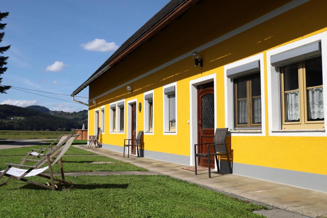 Ferienwohnung Moitz Heimschuh Екстериор снимка